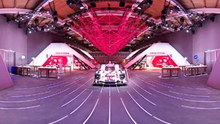 360 Grad Rundgang vom Vodafone CeBit Messepavillon